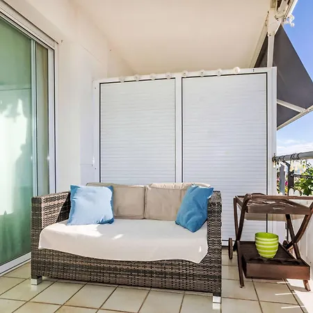 Prat By Interhome *